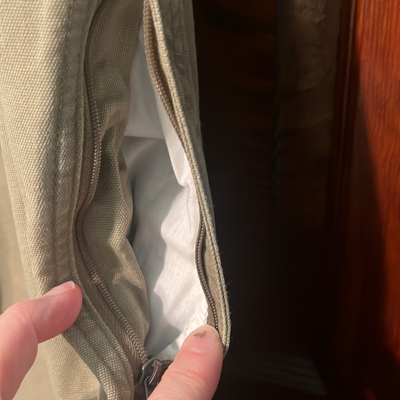 Men’s Columbia Omni-Shield Pants, 38x30 - Picture 6 of 10